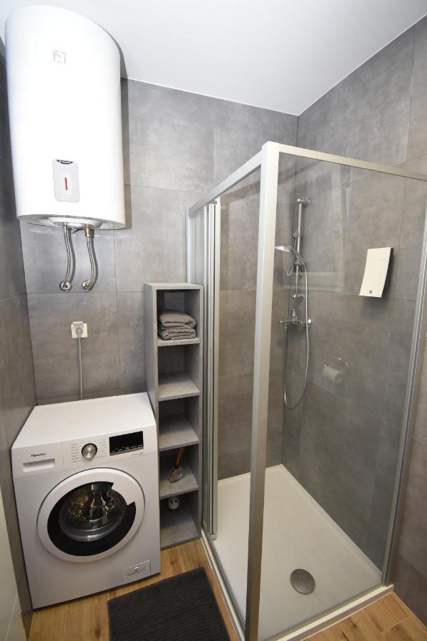 Apartman Bela Tisno Bagian luar foto